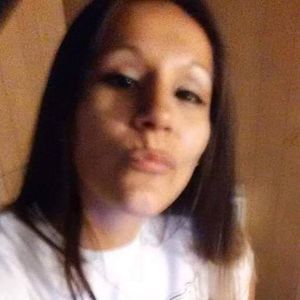 Meet your Posher, Eva